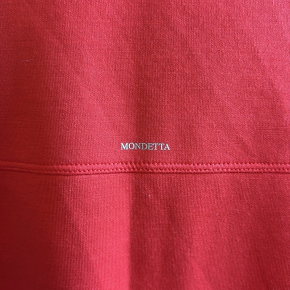 MONDETTA ‘Luscious Red’ Boxy Top - Picture 9 of 9